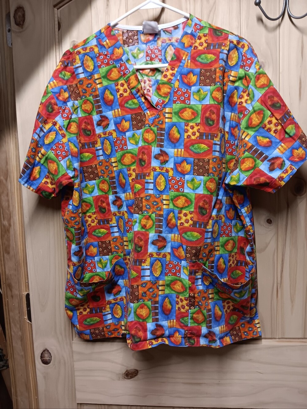 Peaches Scrub Top And Scrub HQ Scrub Top. EUC - Picture 4 of 5